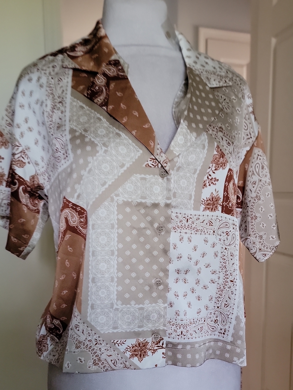 Pleione Short-Sleeve Patchwork Bandana Button-Down Top - Beige/Brown/White